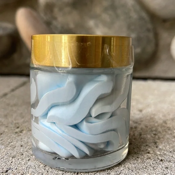 TRULY Coco Cloud After Shave Moisturizer New - Picture 2 of 8